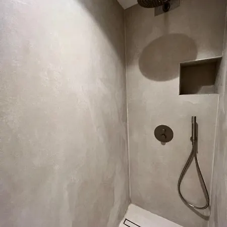 Charming 3 Near Garibaldi Port Of Apartament